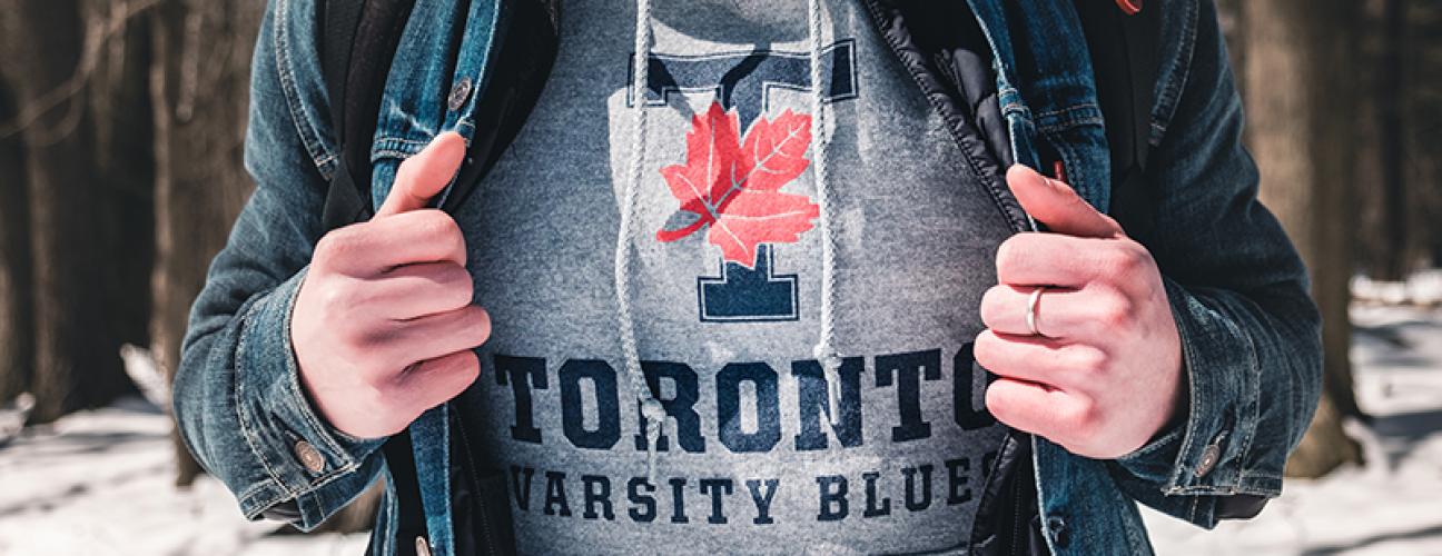 Student wearing a U of T Varsity Blues sweater