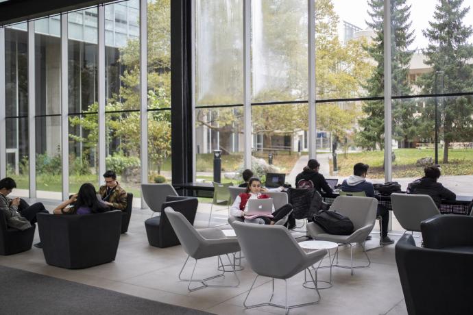 Students in the ICCIT building at UTM