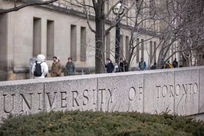 U of T sign at St. George campus