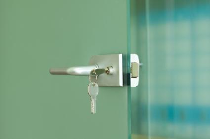 Image of lock and key