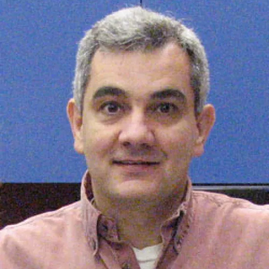 Photo of Esteban Parra