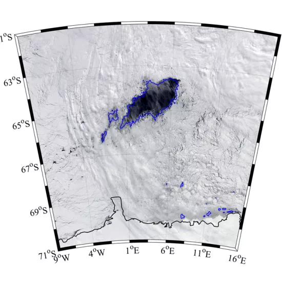 Dark spot reveals hole in sea ice